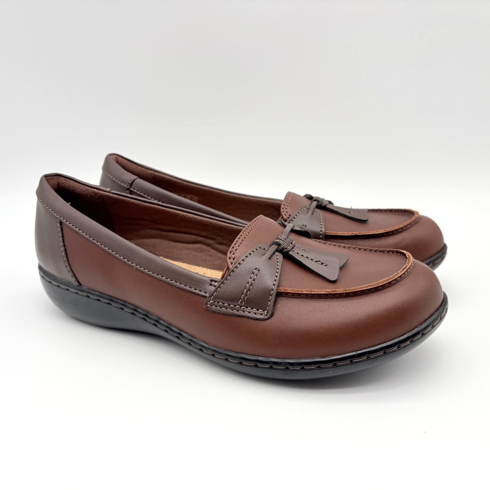Clarks Ashland Bubble Loafers Womens Size 8.5W Wide Width Brown Leather Slip On